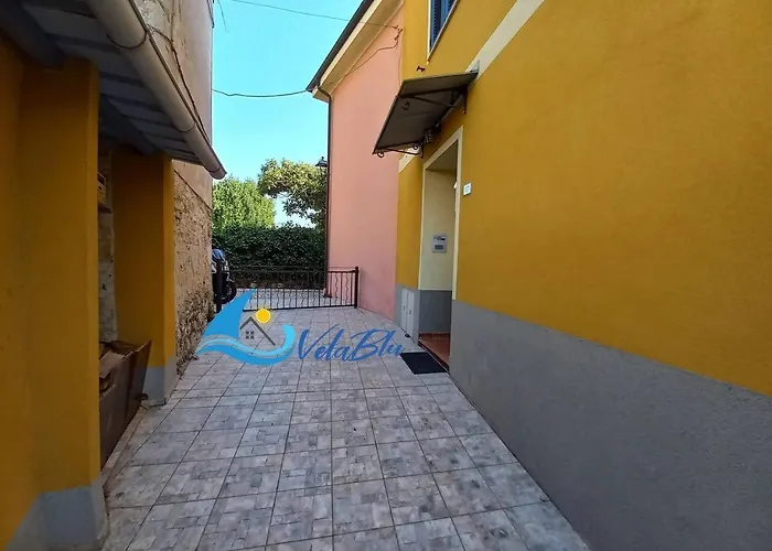 Langolo Sul Mare La Quiete Con Vista Sul Mare San Bartolomeo Al Mare